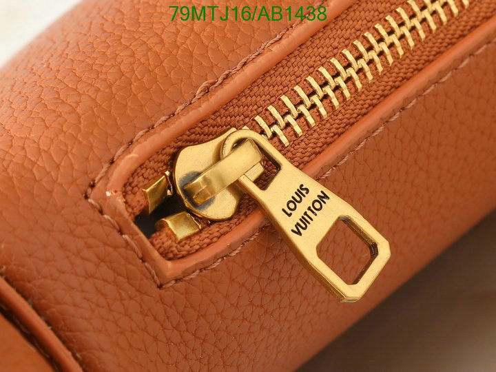 LV-Bag-4A Quality Code: AB1438 $: 79USD