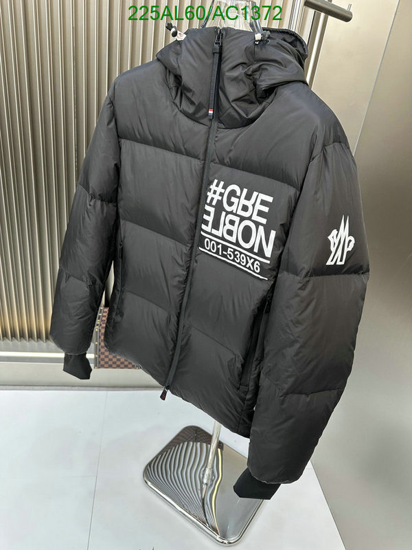 Moncler-Down jacket Men Code: AC1372 $: 225USD