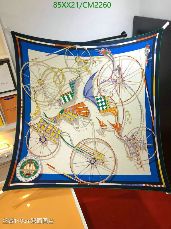 Hermes-Scarf Code: CM2260 $: 85USD