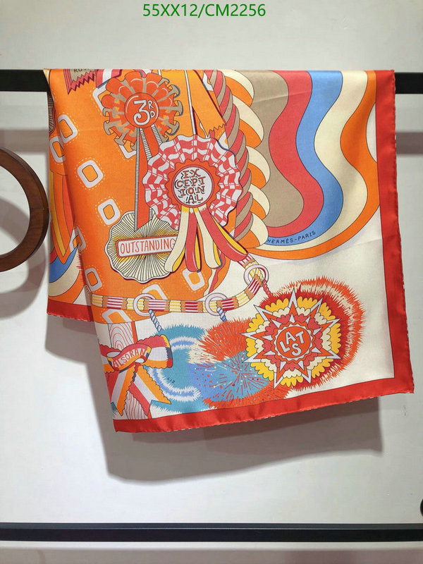 Hermes-Scarf Code: CM2256 $: 55USD