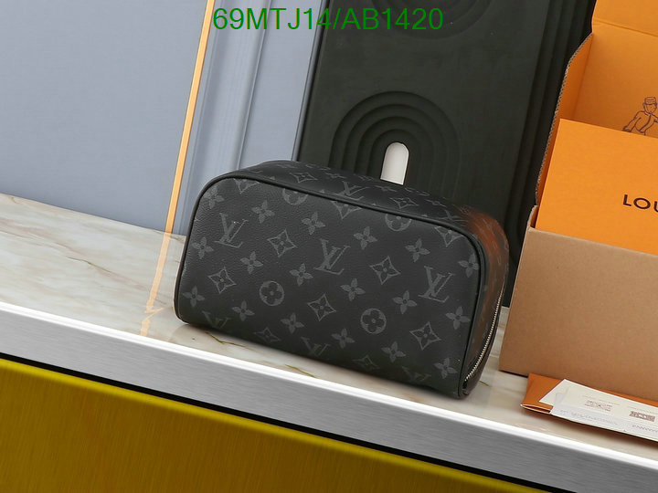 LV-Bag-4A Quality Code: AB1420 $: 69USD