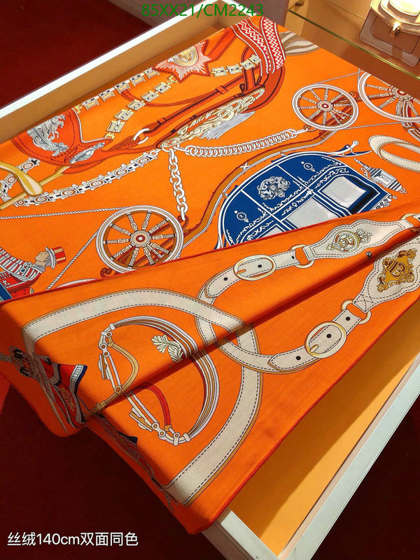 Hermes-Scarf Code: CM2243 $: 85USD