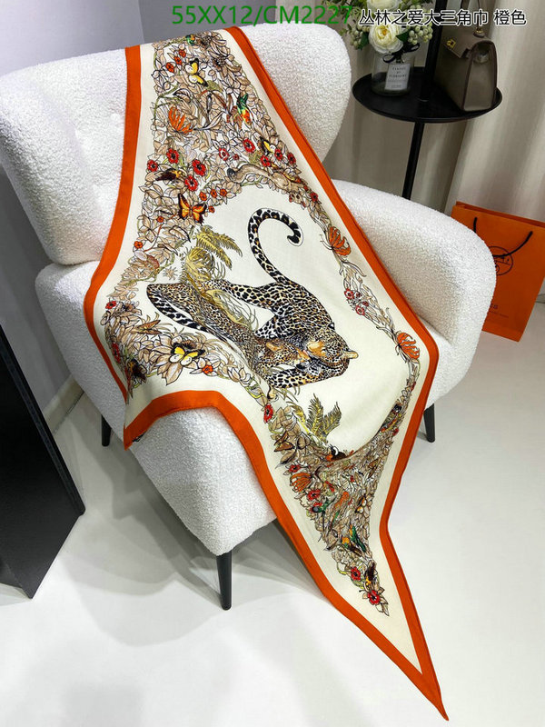 Hermes-Scarf Code: CM2227 $: 55USD