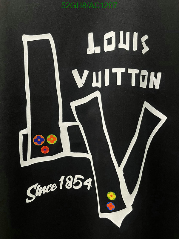 LV-Clothing Code: AC1297 $: 52USD