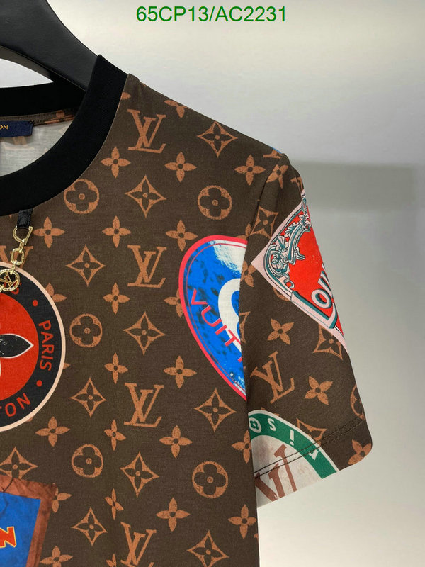 LV-Clothing Code: AC2231 $: 65USD