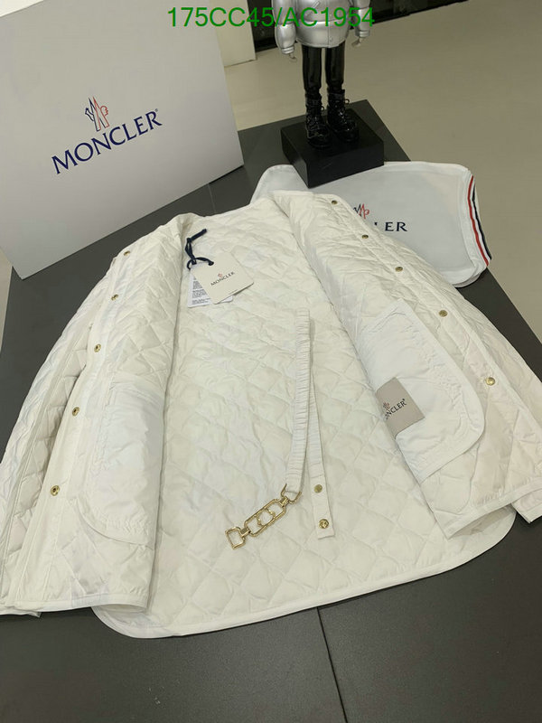 Moncler-Down jacket Women Code: AC1954 $: 175USD