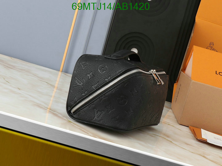 LV-Bag-4A Quality Code: AB1420 $: 69USD