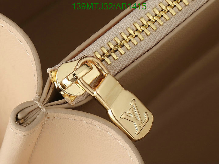 LV-Bag-4A Quality Code: AB1415 $: 139USD