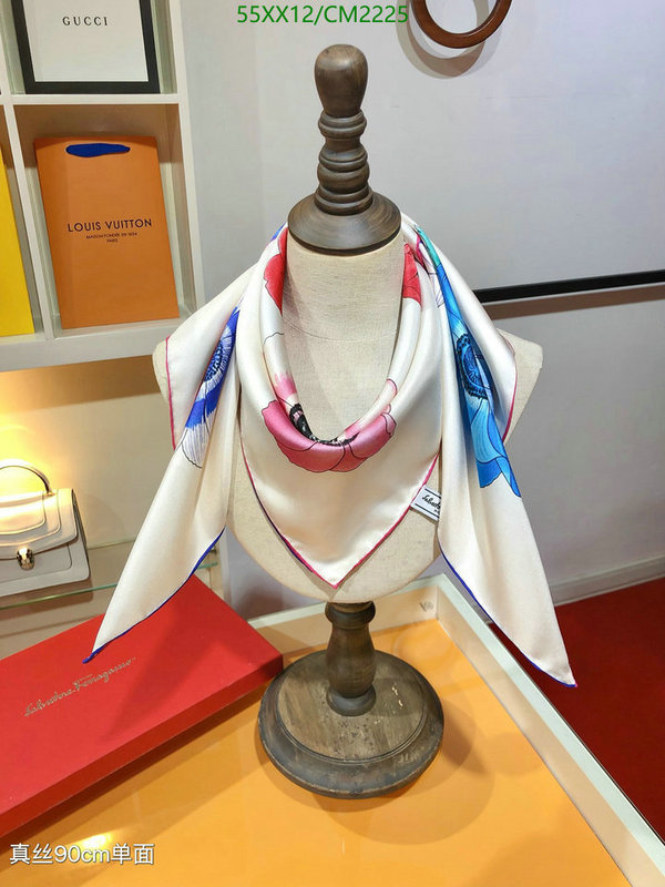 Ferragamo-Scarf Code: CM2225 $: 55USD