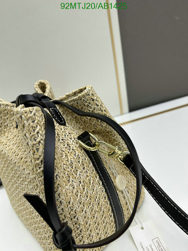 LV-Bag-4A Quality Code: AB1425 $: 92USD