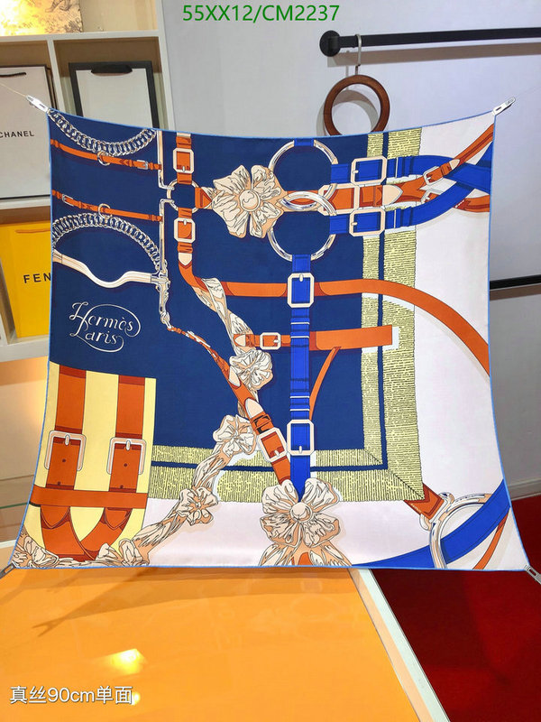 Hermes-Scarf Code: CM2237 $: 55USD