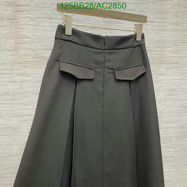 Prada-Clothing Code: AC2850 $: 125USD