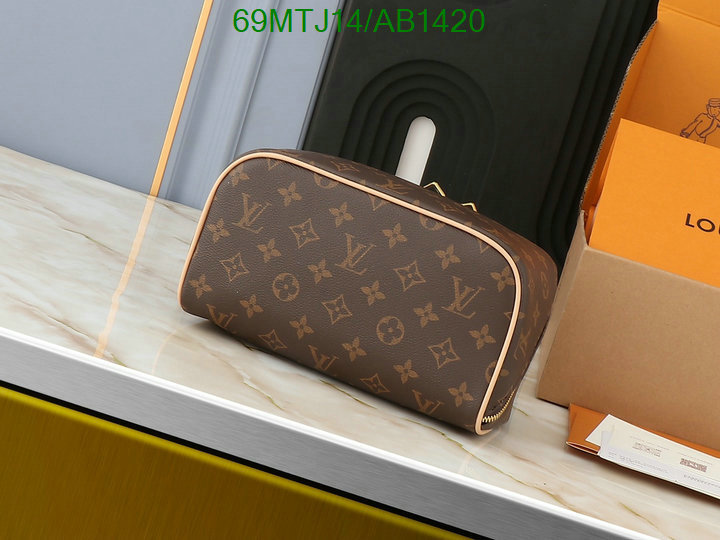 LV-Bag-4A Quality Code: AB1420 $: 69USD