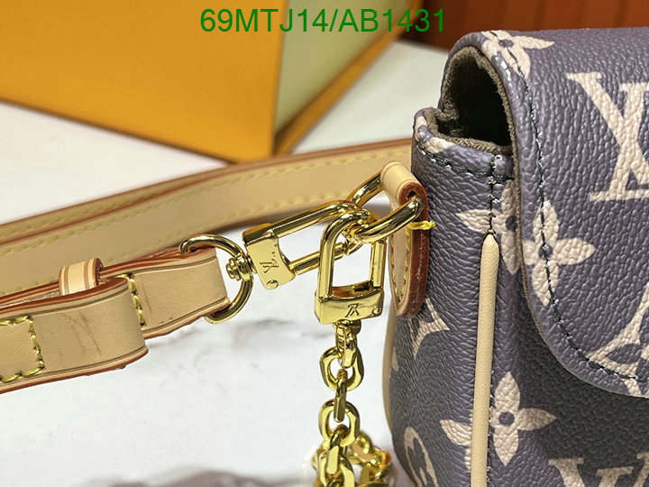 LV-Bag-4A Quality Code: AB1431 $: 69USD