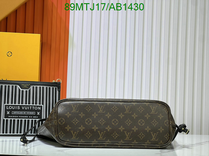 LV-Bag-4A Quality Code: AB1430 $: 89USD