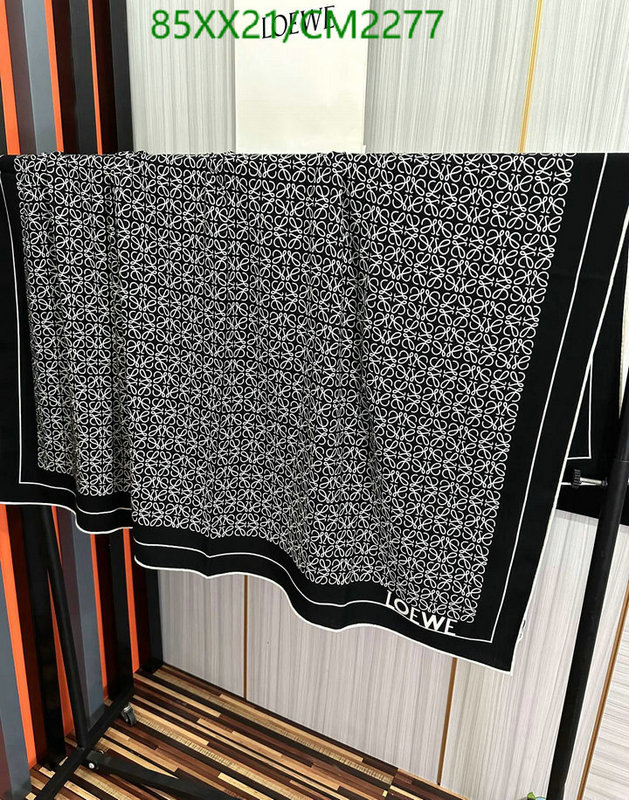 Loewe-Scarf Code: CM2277 $: 85USD