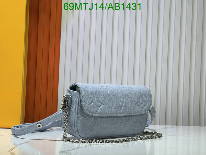 LV-Bag-4A Quality Code: AB1431 $: 69USD