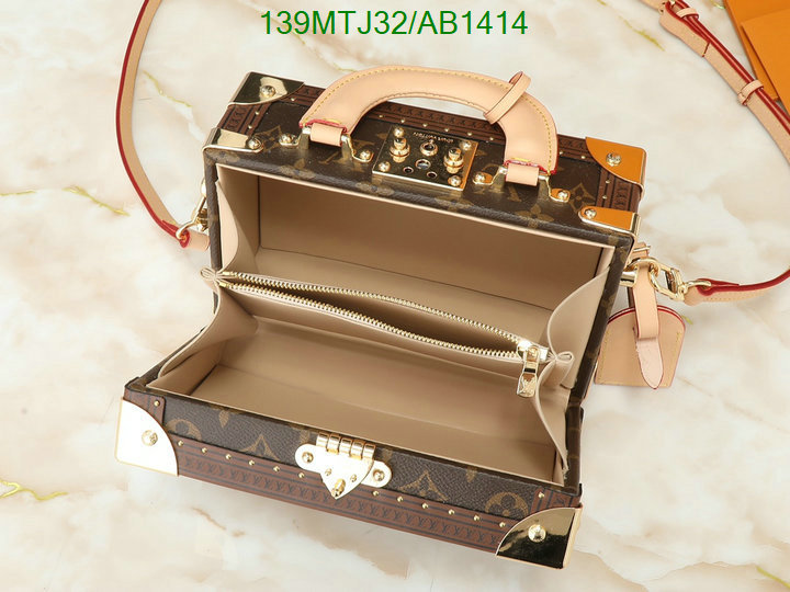 LV-Bag-4A Quality Code: AB1414 $: 139USD