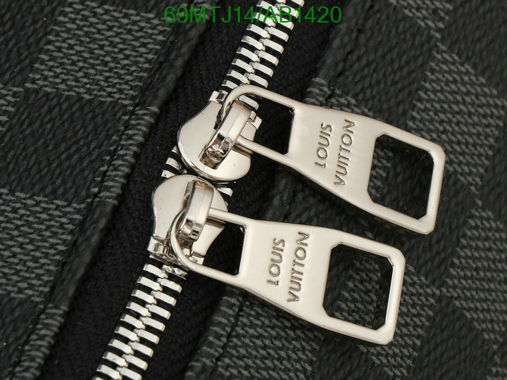 LV-Bag-4A Quality Code: AB1420 $: 69USD