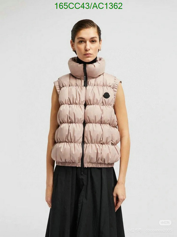 Moncler-Down jacket Women Code: AC1362 $: 165USD