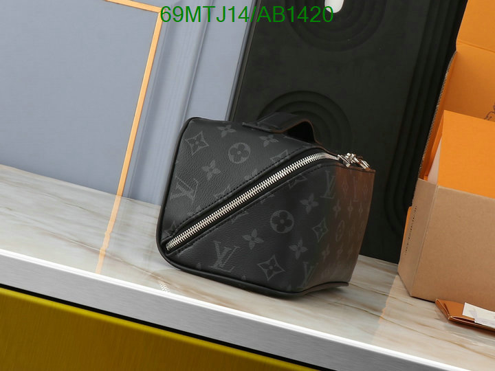 LV-Bag-4A Quality Code: AB1420 $: 69USD