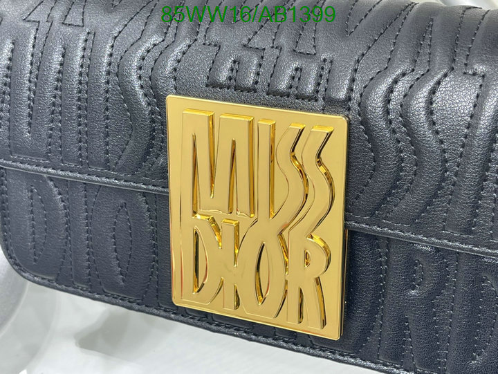 Dior-Bag-4A Quality Code: AB1399 $: 85USD