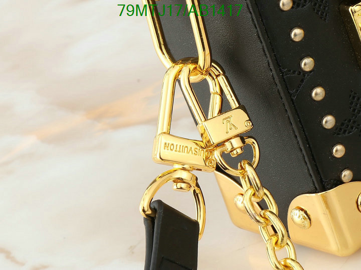 LV-Bag-4A Quality Code: AB1417 $: 79USD