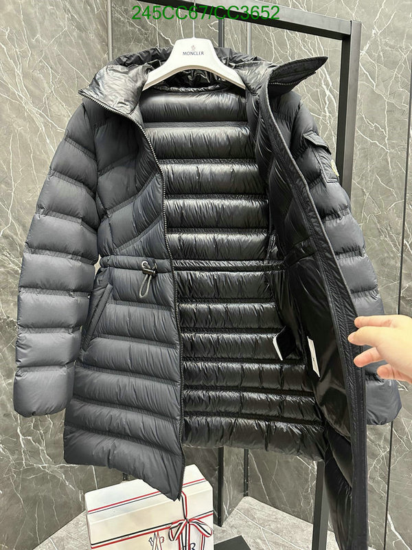 Moncler-Down jacket Women Code: CC3652 $: 245USD