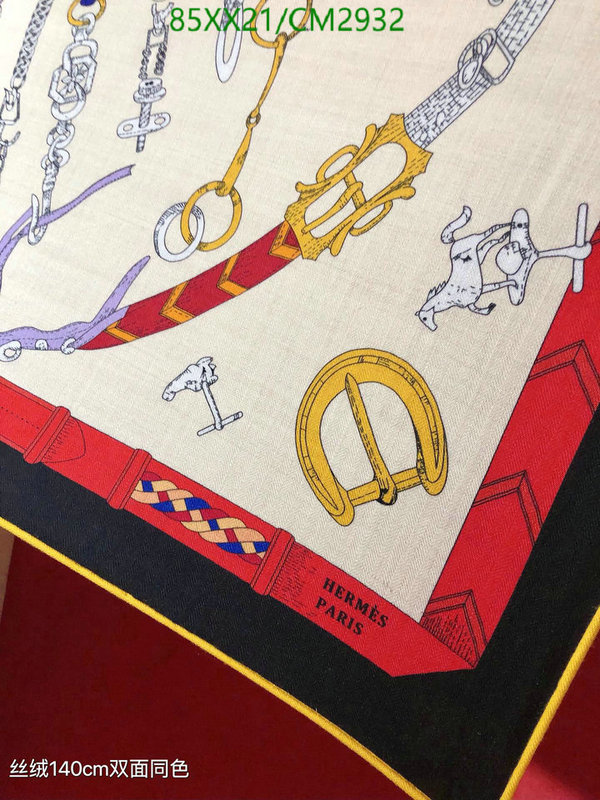 Hermes-Scarf Code: CM2932 $: 85USD