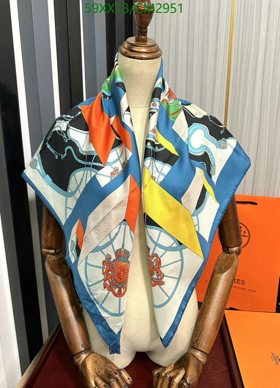 Hermes-Scarf Code: CM2951 $: 59USD