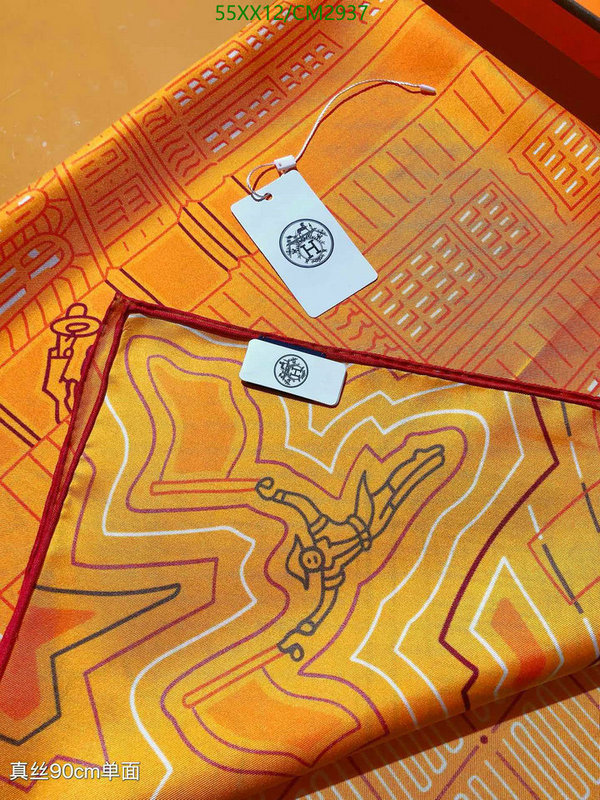 Hermes-Scarf Code: CM2937 $: 55USD