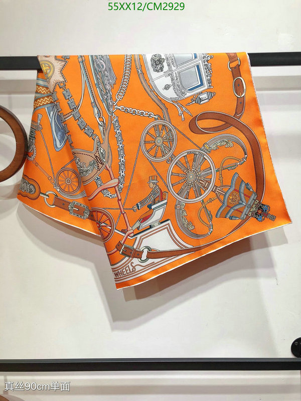 Hermes-Scarf Code: CM2929 $: 55USD