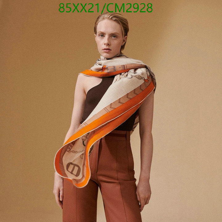 Hermes-Scarf Code: CM2928 $: 85USD