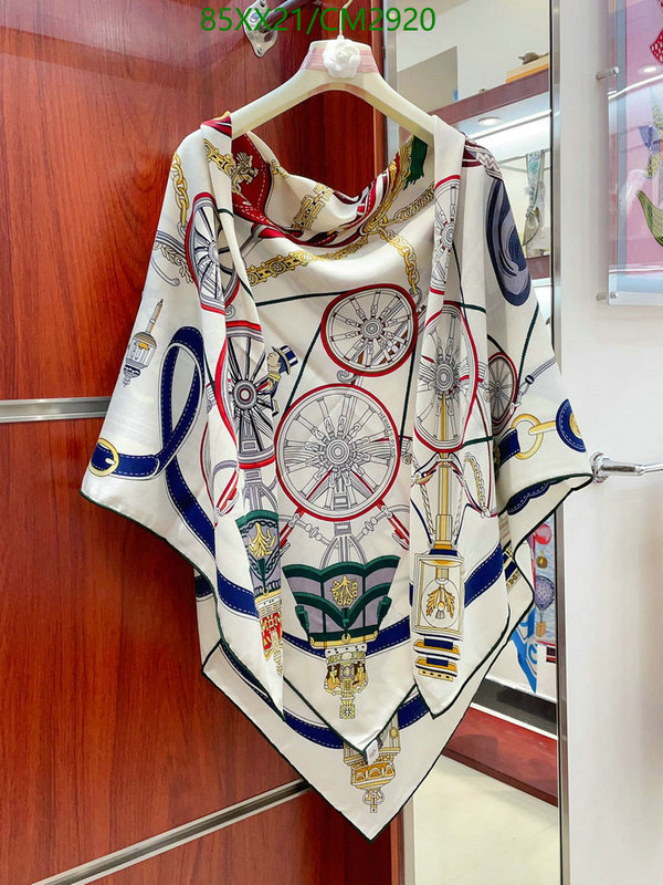 Hermes-Scarf Code: CM2920 $: 85USD