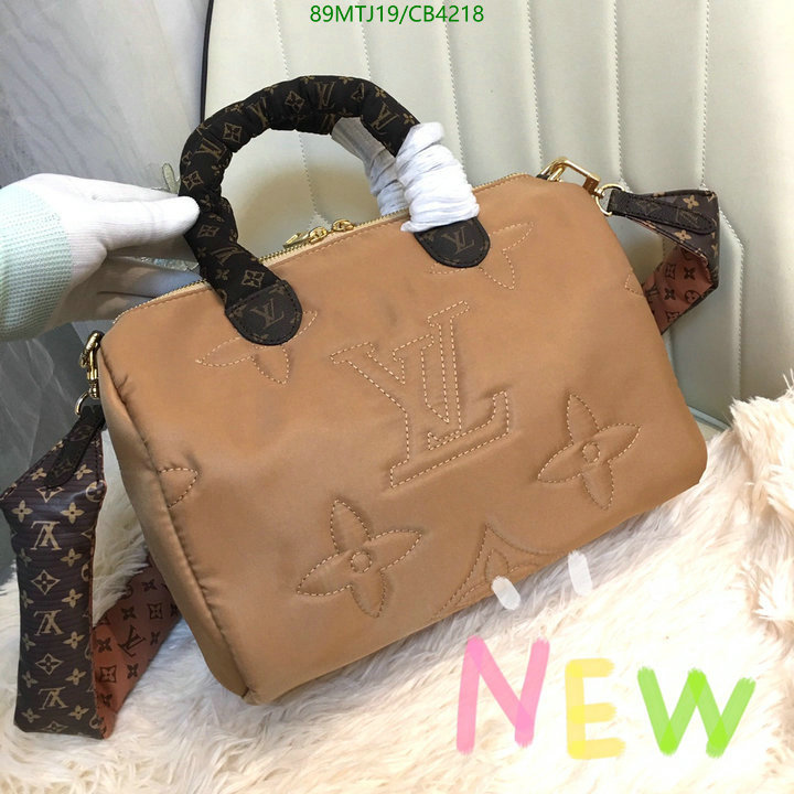 LV-Bag-4A Quality Code: CB4218 $: 89USD