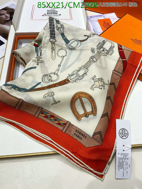 Hermes-Scarf Code: CM2928 $: 85USD