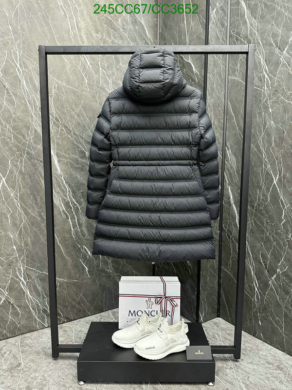 Moncler-Down jacket Women Code: CC3652 $: 245USD