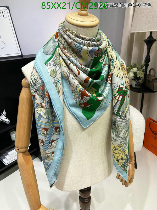 Hermes-Scarf Code: CM2926 $: 85USD