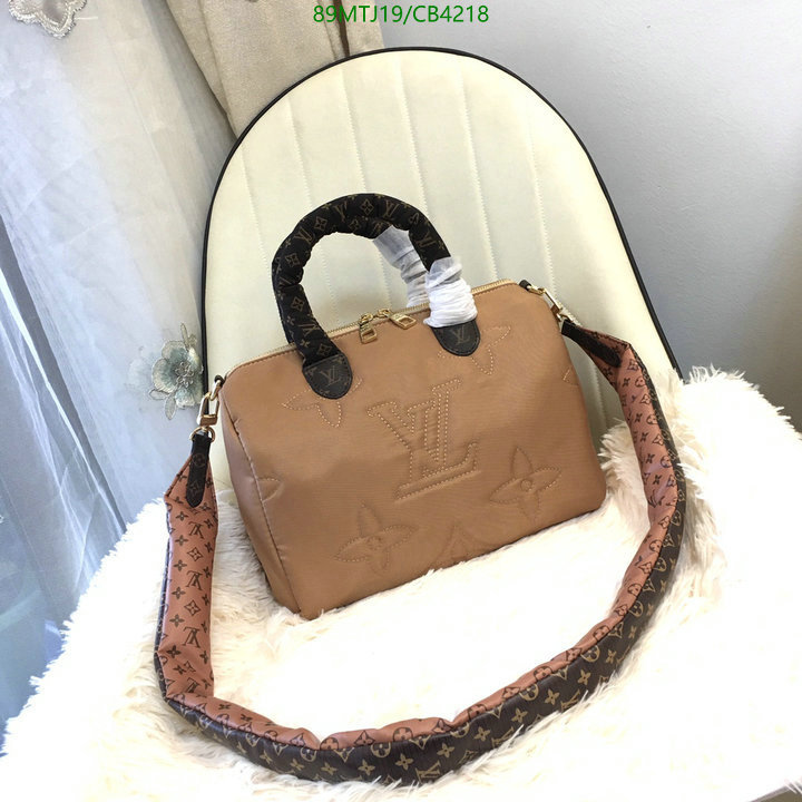 LV-Bag-4A Quality Code: CB4218 $: 89USD