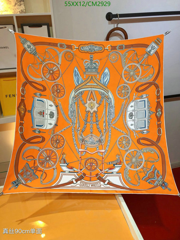 Hermes-Scarf Code: CM2929 $: 55USD