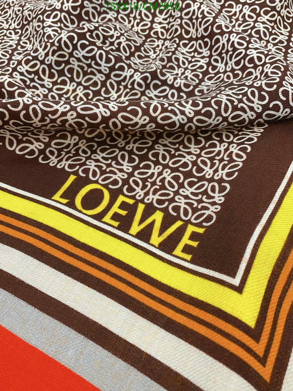 Loewe-Scarf Code: CM2956 $: 75USD