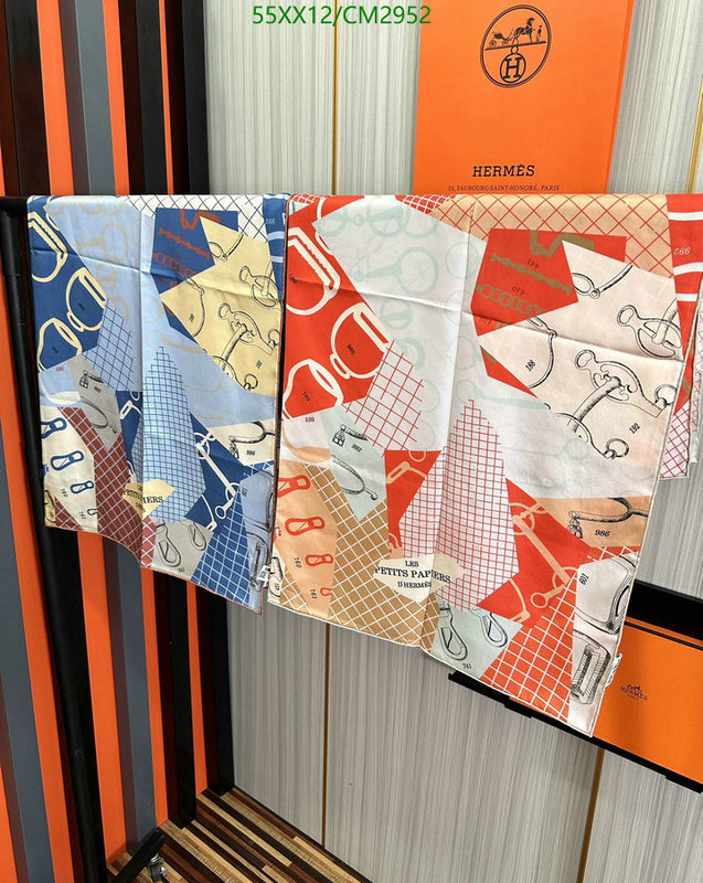 Hermes-Scarf Code: CM2952 $: 55USD