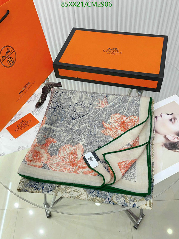 Hermes-Scarf Code: CM2906 $: 85USD