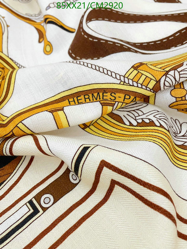 Hermes-Scarf Code: CM2920 $: 85USD