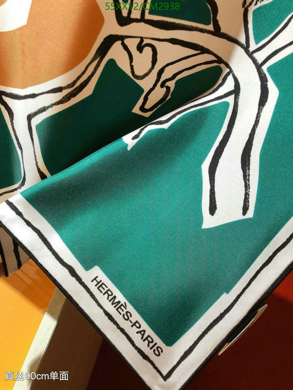 Hermes-Scarf Code: CM2938 $: 55USD