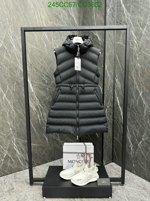 Moncler-Down jacket Women Code: CC3652 $: 245USD