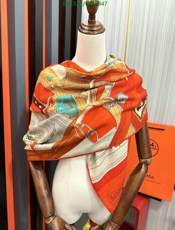 Hermes-Scarf Code: CM2947 $: 85USD