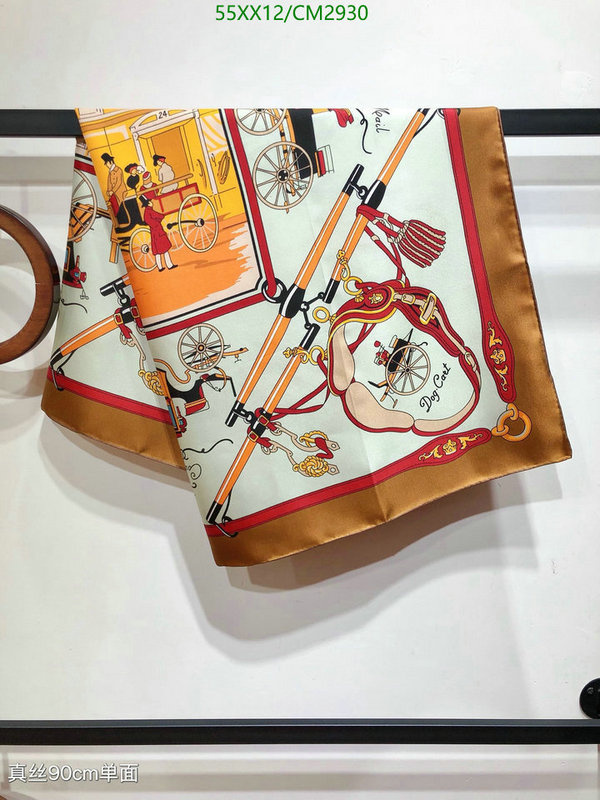 Hermes-Scarf Code: CM2930 $: 55USD