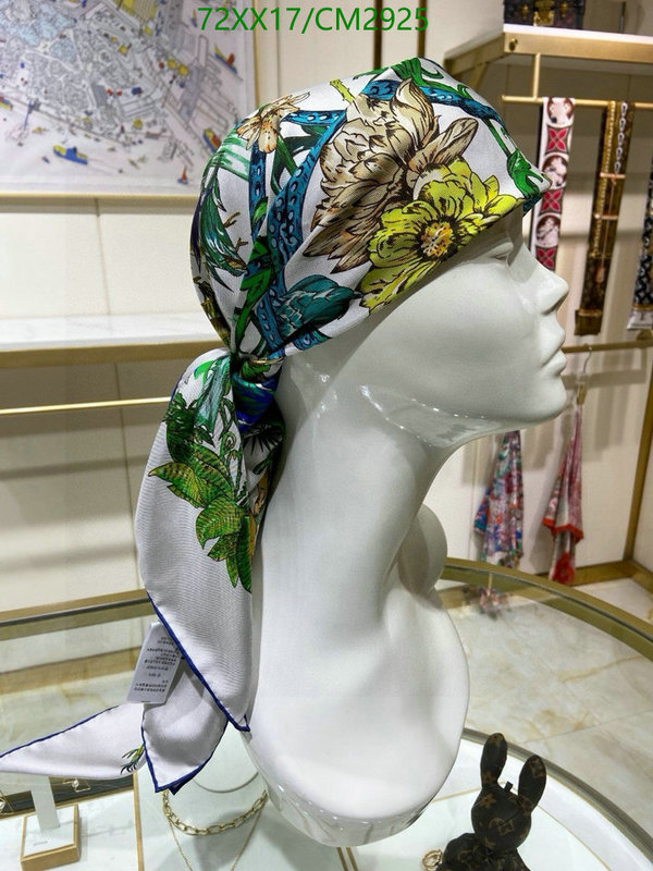 Hermes-Scarf Code: CM2925 $: 72USD