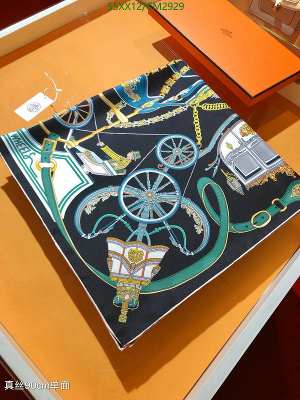 Hermes-Scarf Code: CM2929 $: 55USD